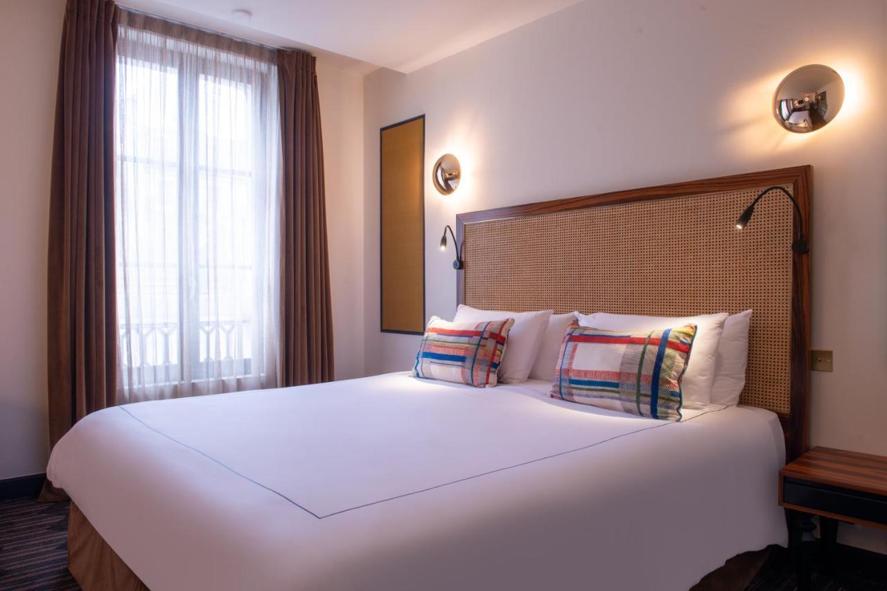 Mom'Art Hotel Paris Luaran gambar