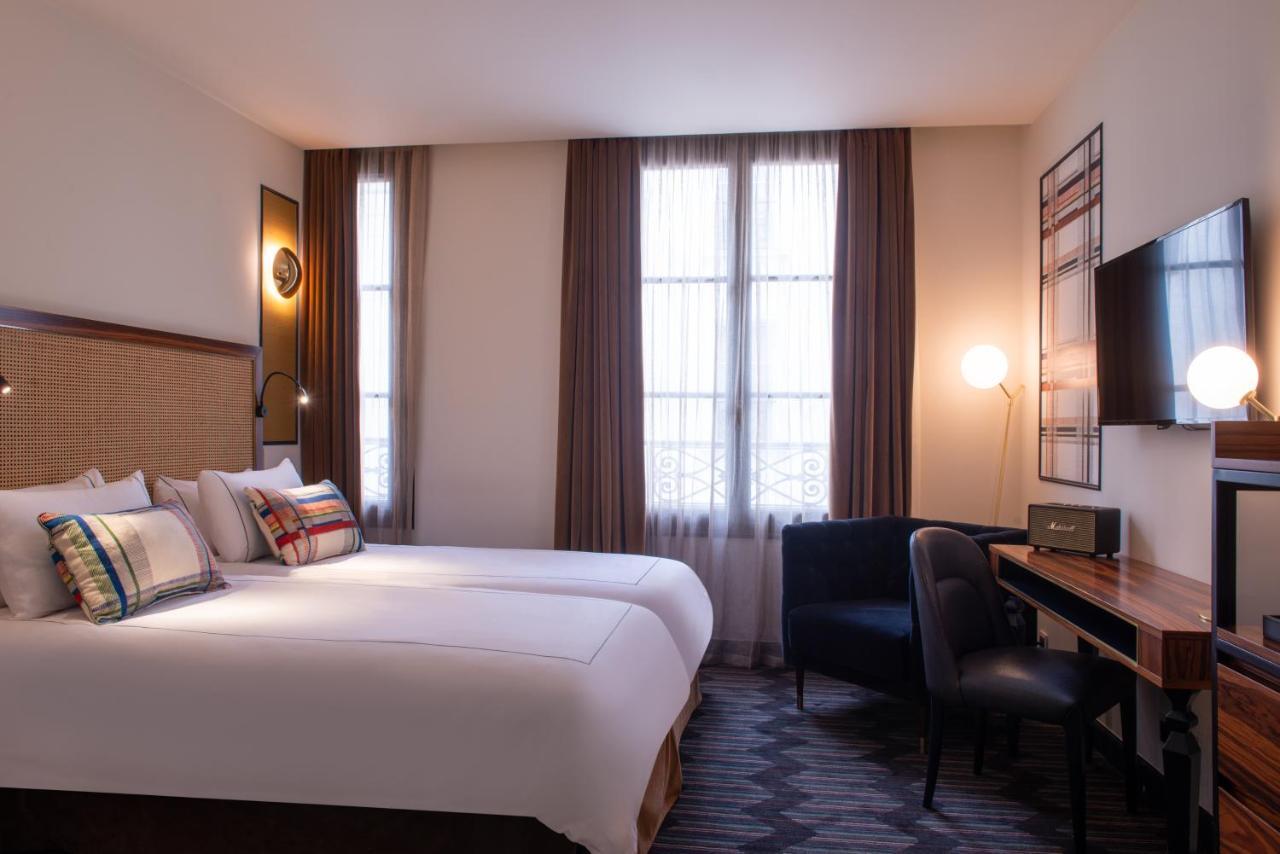 Mom'Art Hotel Paris Luaran gambar